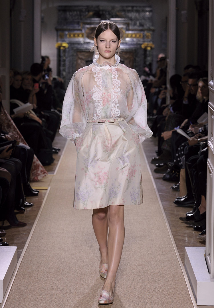 Valentino Spring Summer 2012 Haute Couture (10) Valentino Spring Summer 2012 Haute Couture (10)