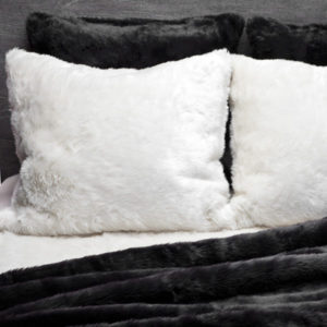 Z-gallerie Bedding