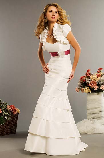 Bolerolu+Wedding+Dresses.jpg10