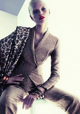 Giorgio Armani Womens Fashion Winter 2012