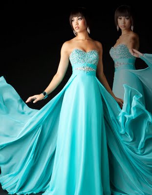 Mac Duggal Prom Dresses Collection