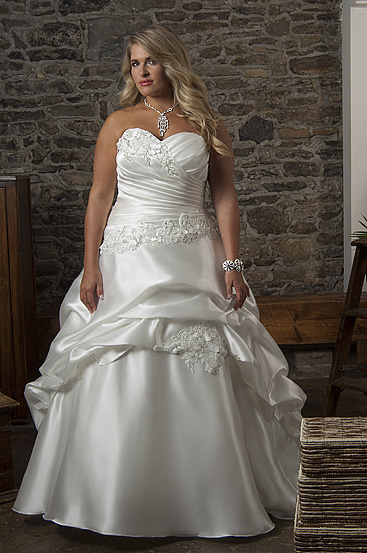 Plus Size Wedding Dresses by Callista - Stylish Trendy