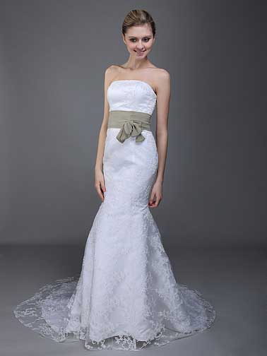 Belted-Strapless-Lace-Mermaid-Wedding-Dress