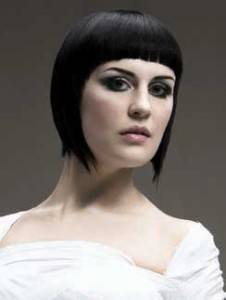 Short Hairstyles for Round Faces