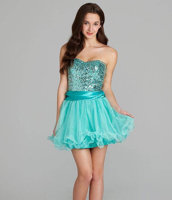 Prom Dresses 2013 Is the Year to Look Your Best