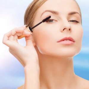 Best Summer Makeup Tips & Tricks for Beach