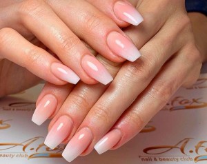 Ten Tips for Hot Summer Nails – Nail Trends 2022