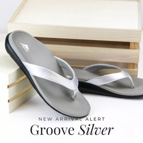 Ascentfootwear Groove Silver Sandal